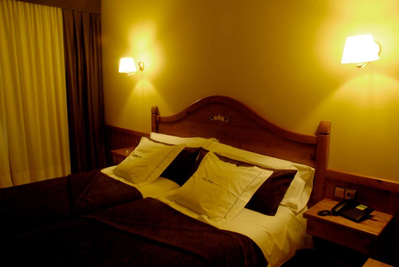 Petit Hotel photo