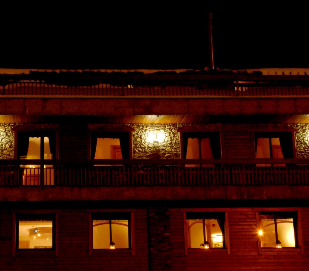 Petit Hotel photo
