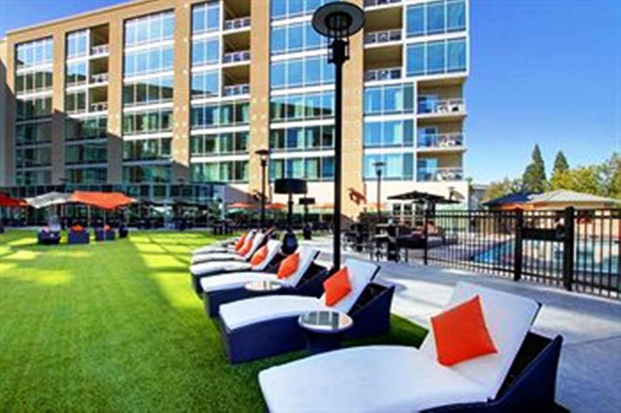 University Plaza Waterfront Hotel — photo 11