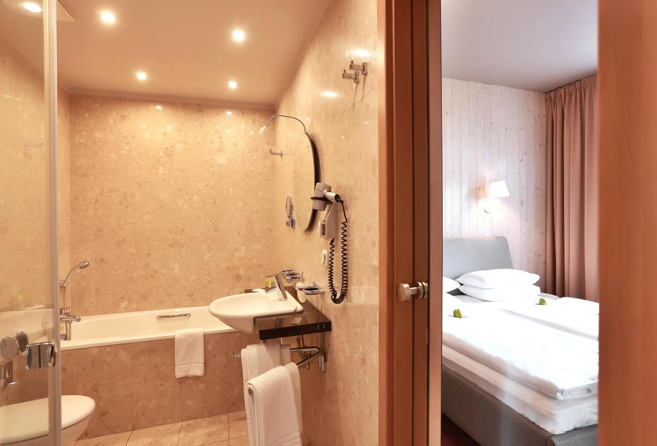 Absolutum Wellness Hotel photo
