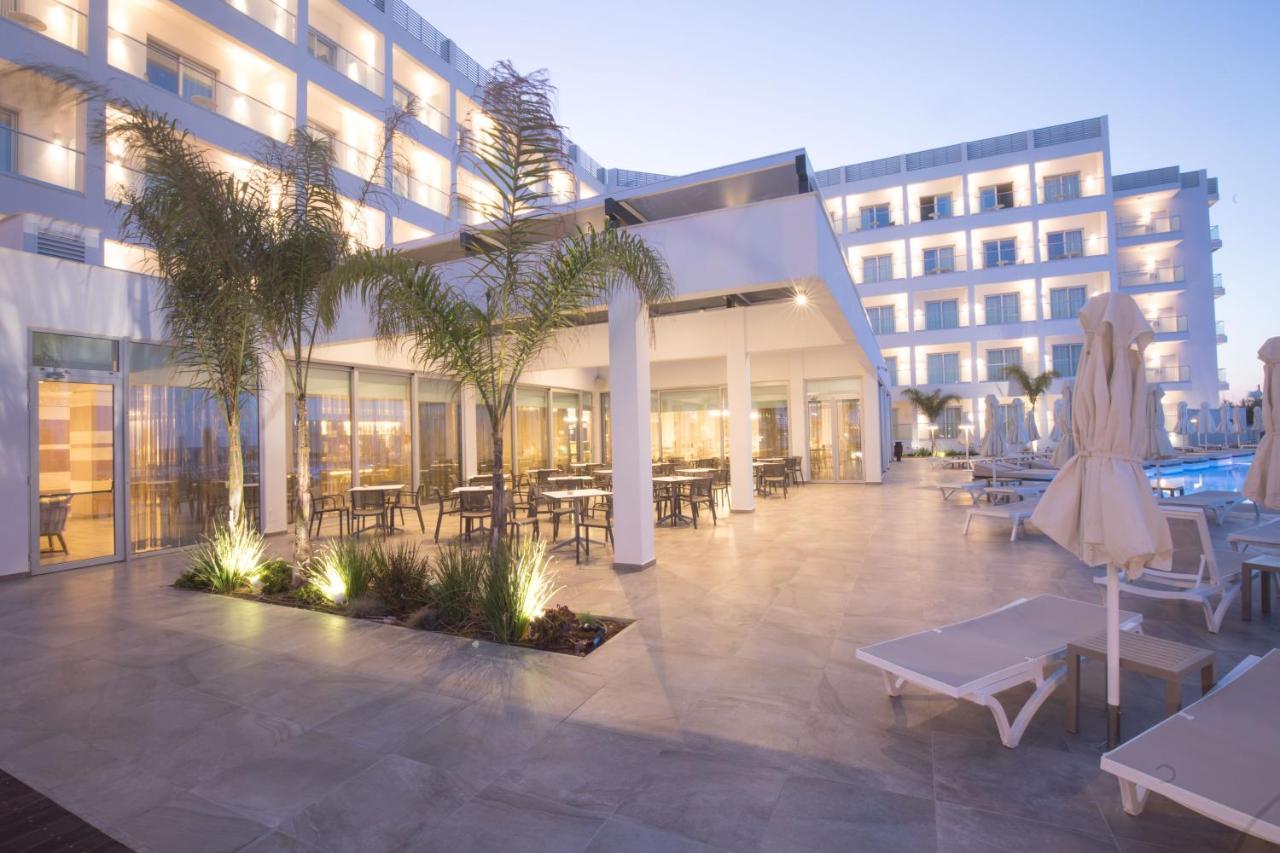 Evalena Beach Hotel photo