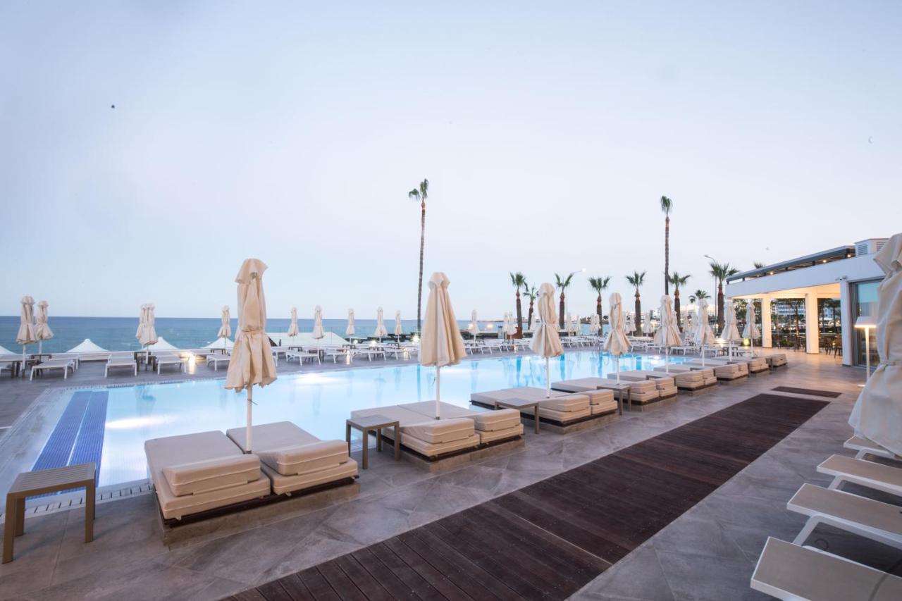 Evalena Beach Hotel photo