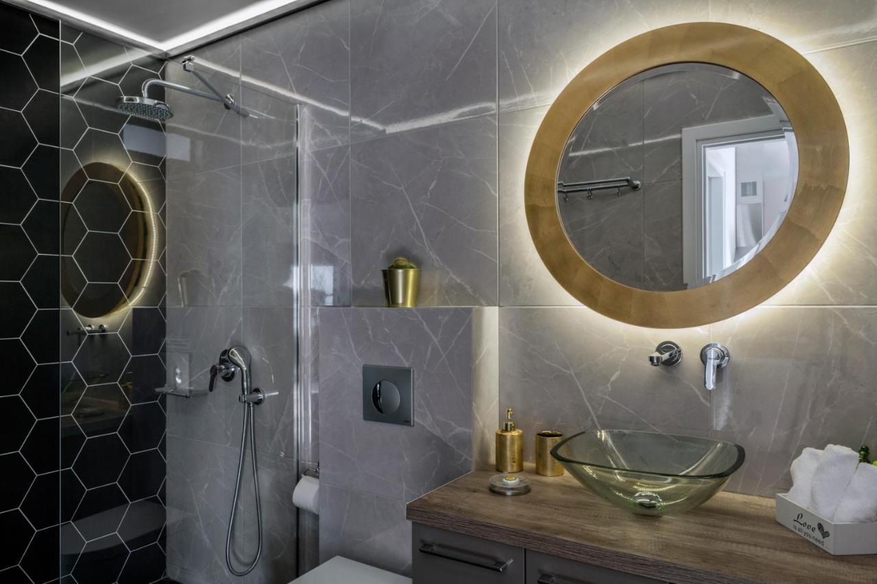 The Athenians Modern Apartments - 4