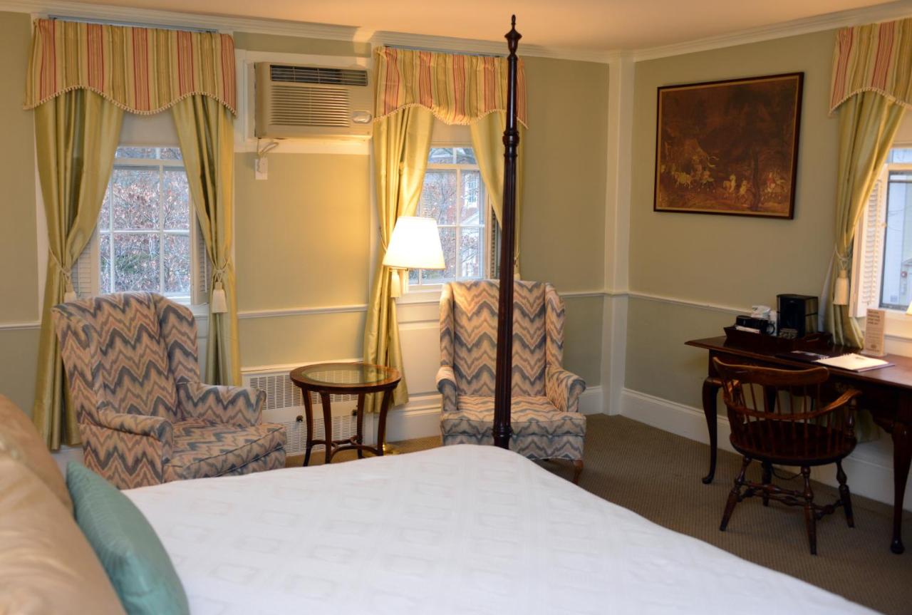 Concord's Colonial Inn — photo 10