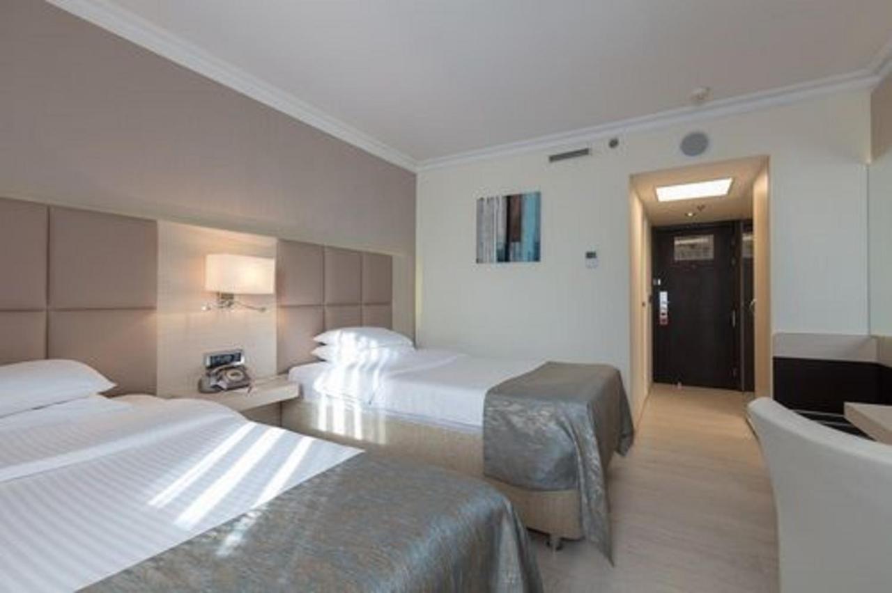 Ramada by Wyndham Sofia City Center photo