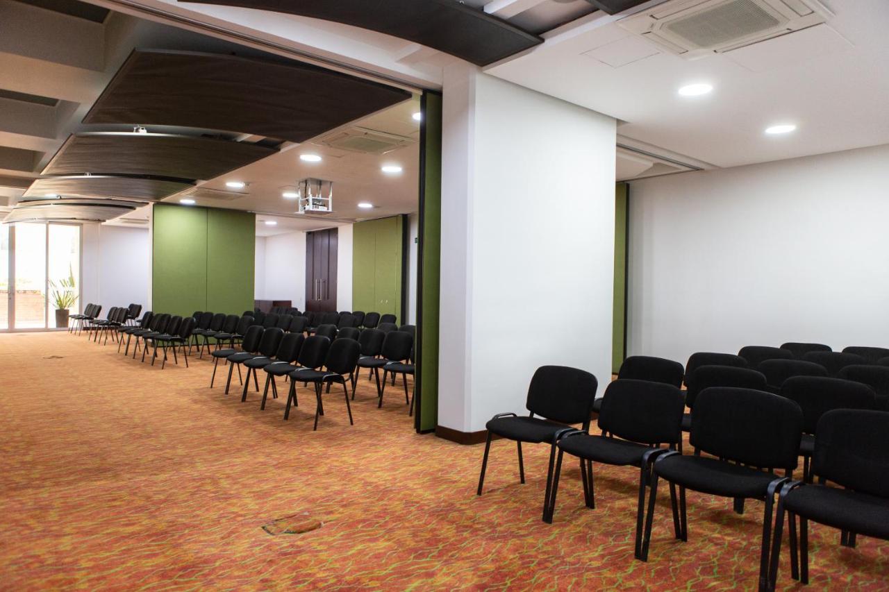 Best Western Plus 93 Park Hotel photo