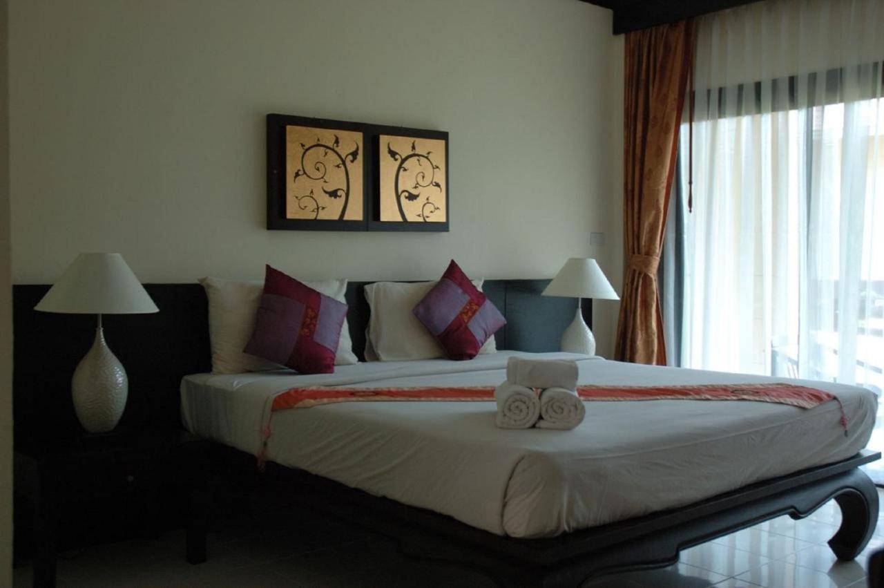 Phi Phi Villa Resort - Laterooms
