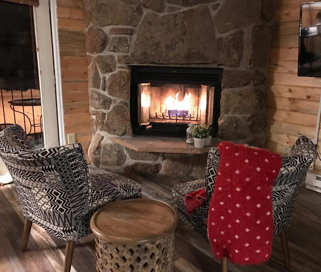 DOCO Rocky Mountain Getaway-Studio with Resort Amenities