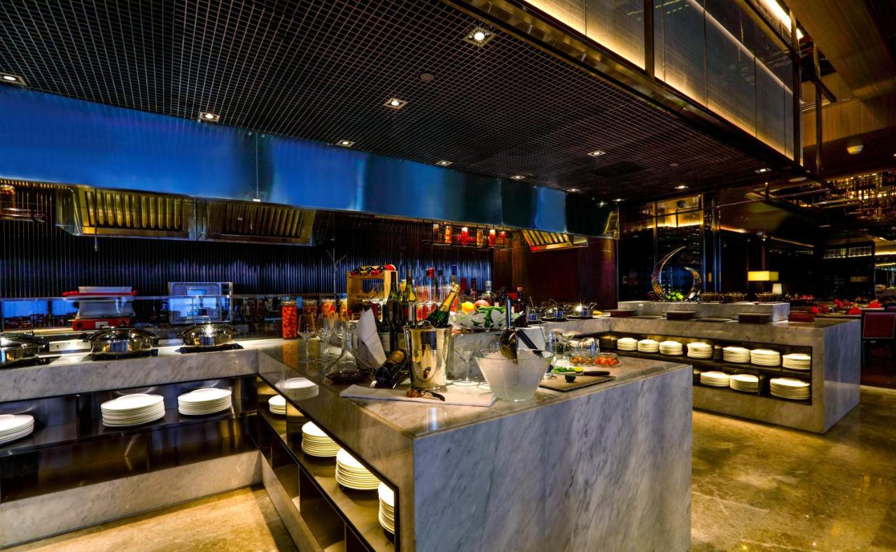 Kempinski Hotel Beijing Yansha Center photo