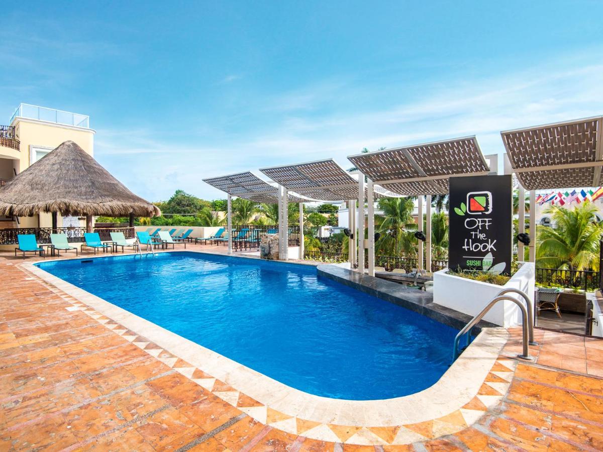 Rooftop swimming pool: Wyndham Alltra Playa del Carmen Adults Only All Inclusive