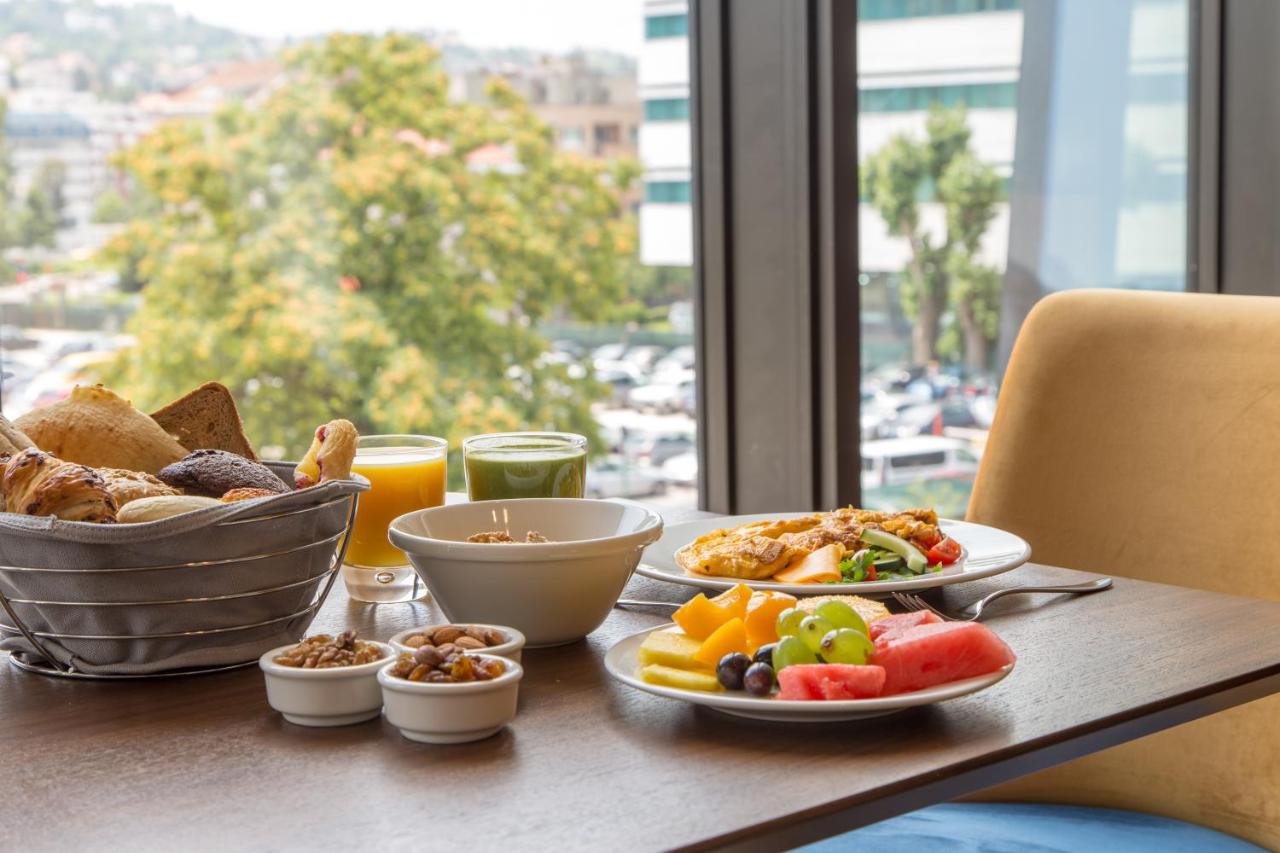 Swissotel Sarajevo photo