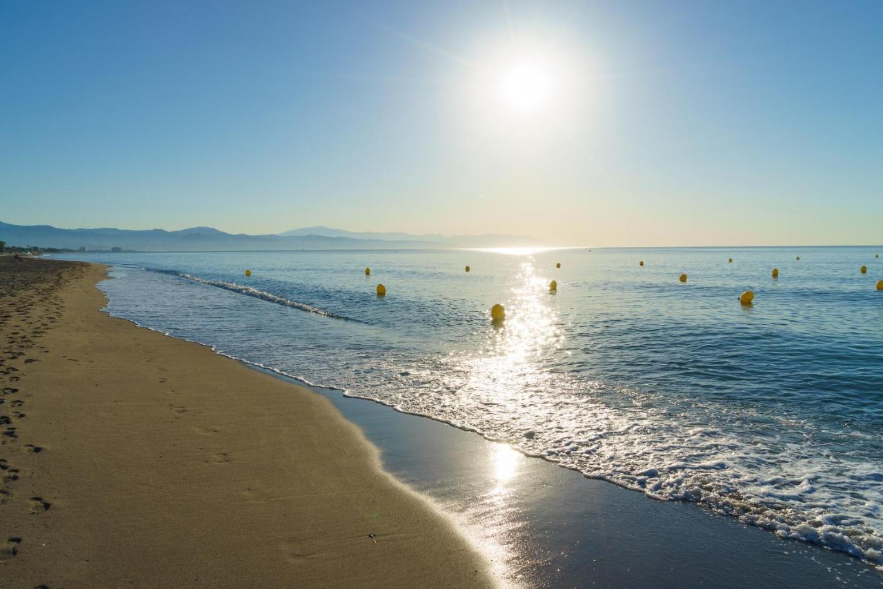 Beach: Hotel Isabel