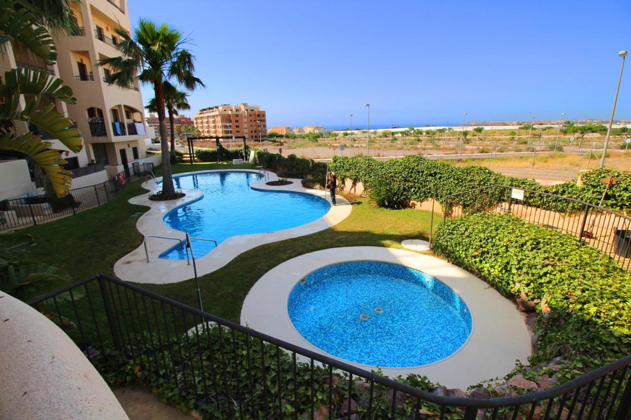 Expoholidays - Apartamentos Albardi, Aguadulce – Updated 2022 ...