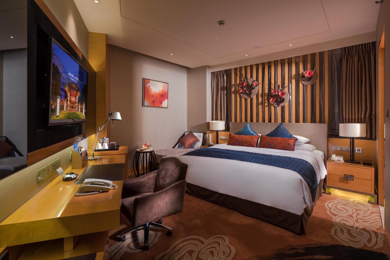 Felton Grand Hotel Chengdu photo