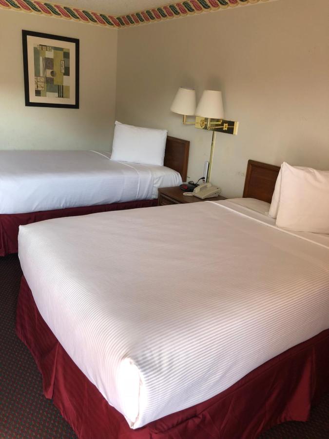 Rexdale Inn — photo 19