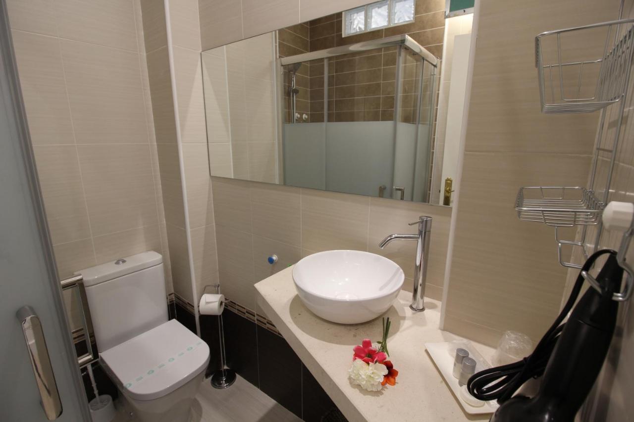 Apartamentos Romero Luna - 4