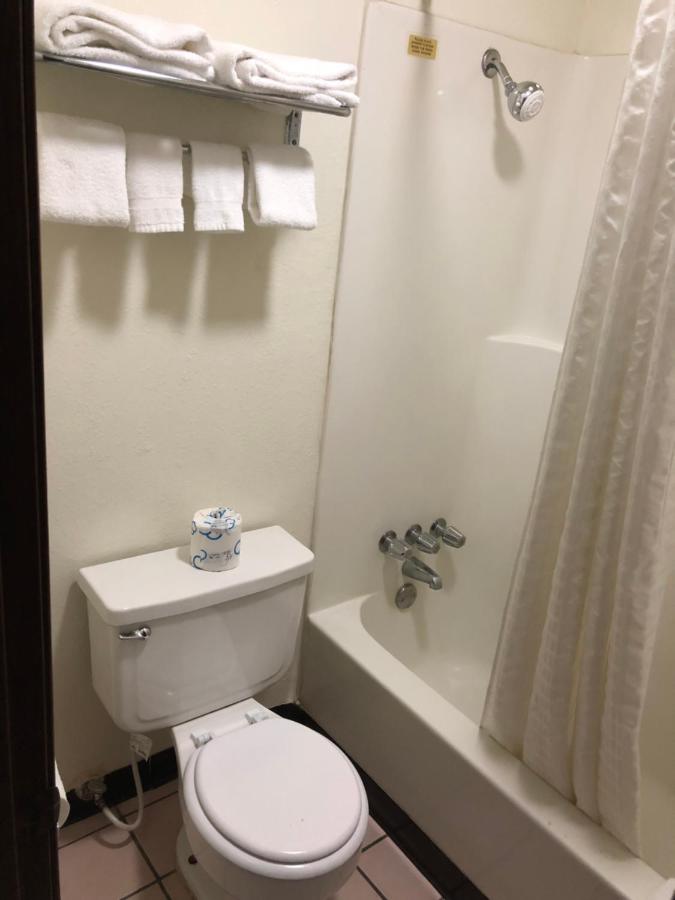 Rexdale Inn — photo 3