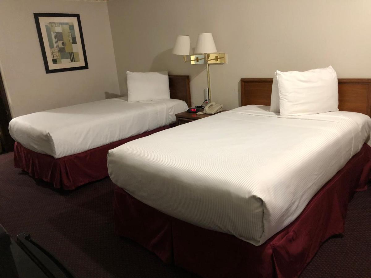 Rexdale Inn — photo 13