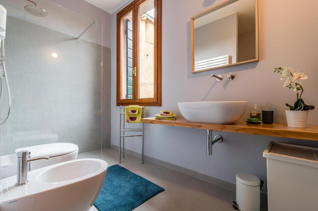 Spirito Santo Canal View by LionHost - 3