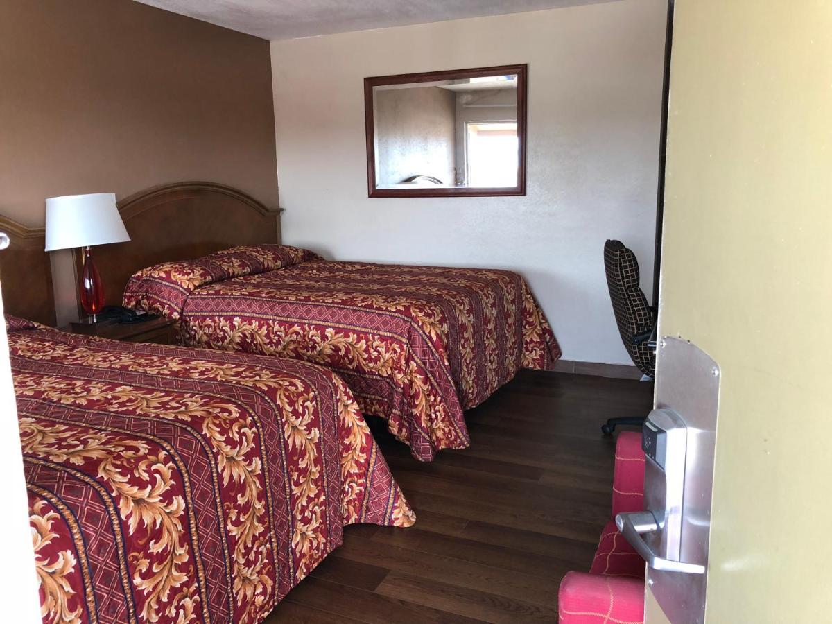Buckboard Motel — photo 10