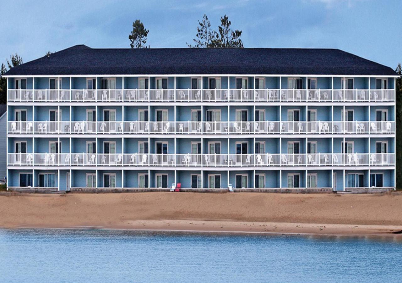 Image: Fairview Beachfront Inn