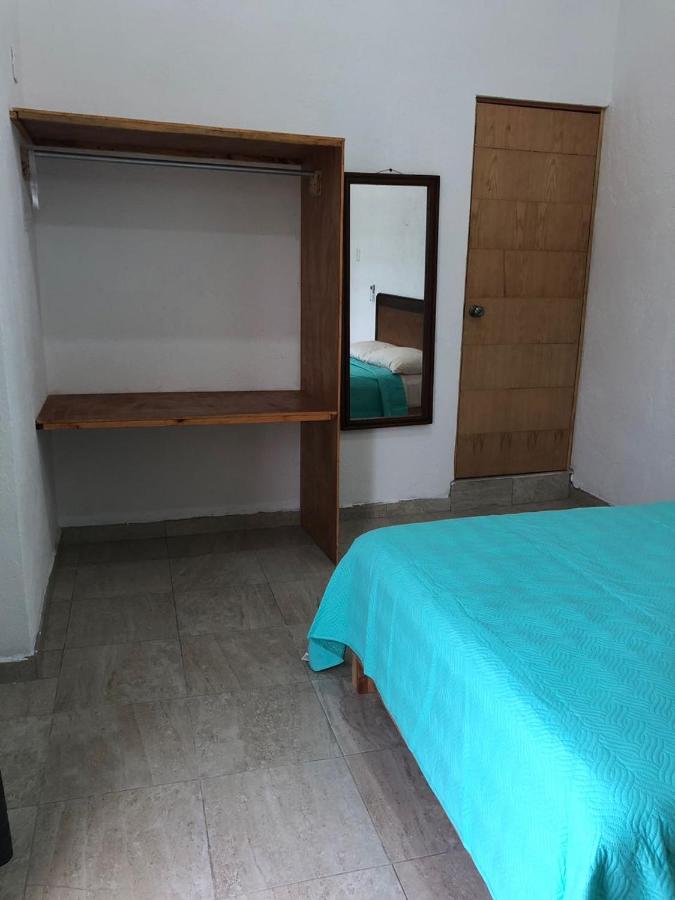 Airport Sleepy Inn - 3