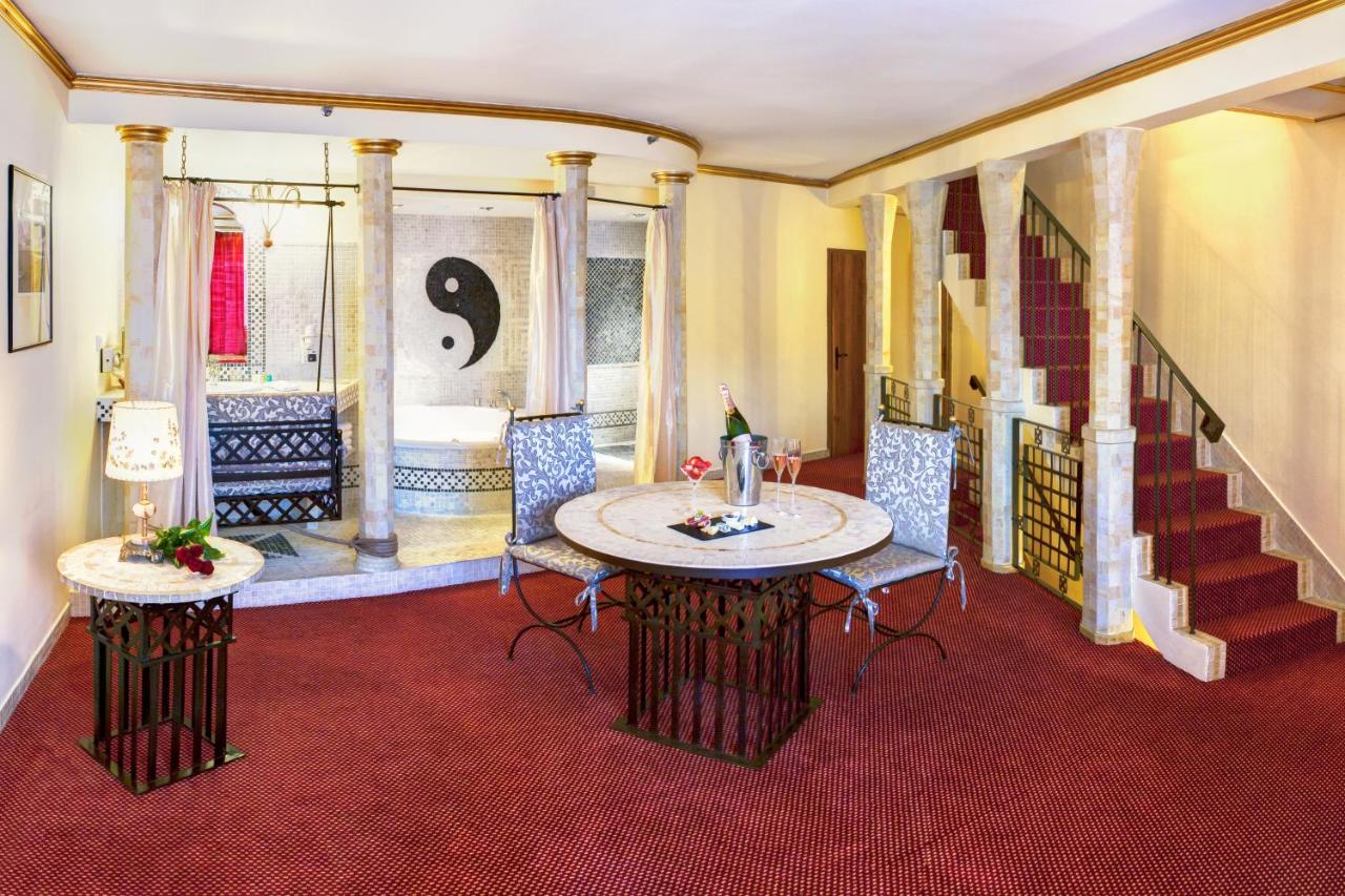 Hotel Hoffmeister photo