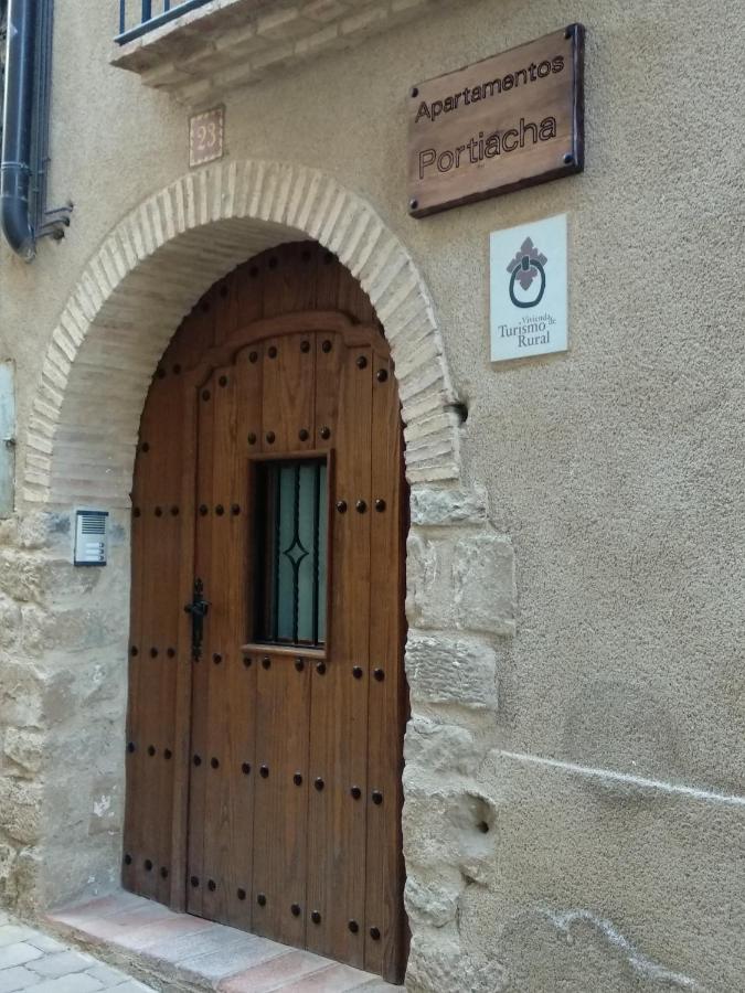 Apartamentos Portiacha, Colungo, Spain - Booking.com