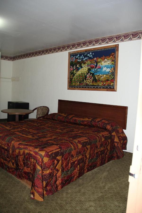 choice inn motel — photo 21