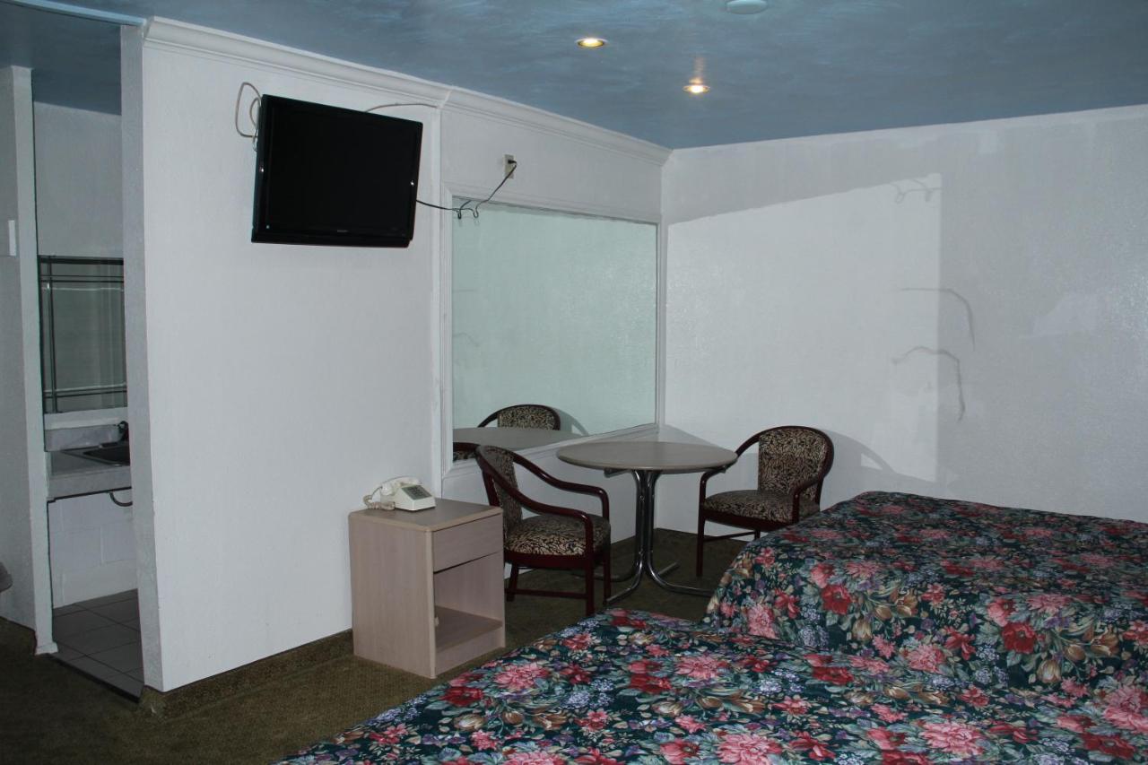 choice inn motel — photo 4