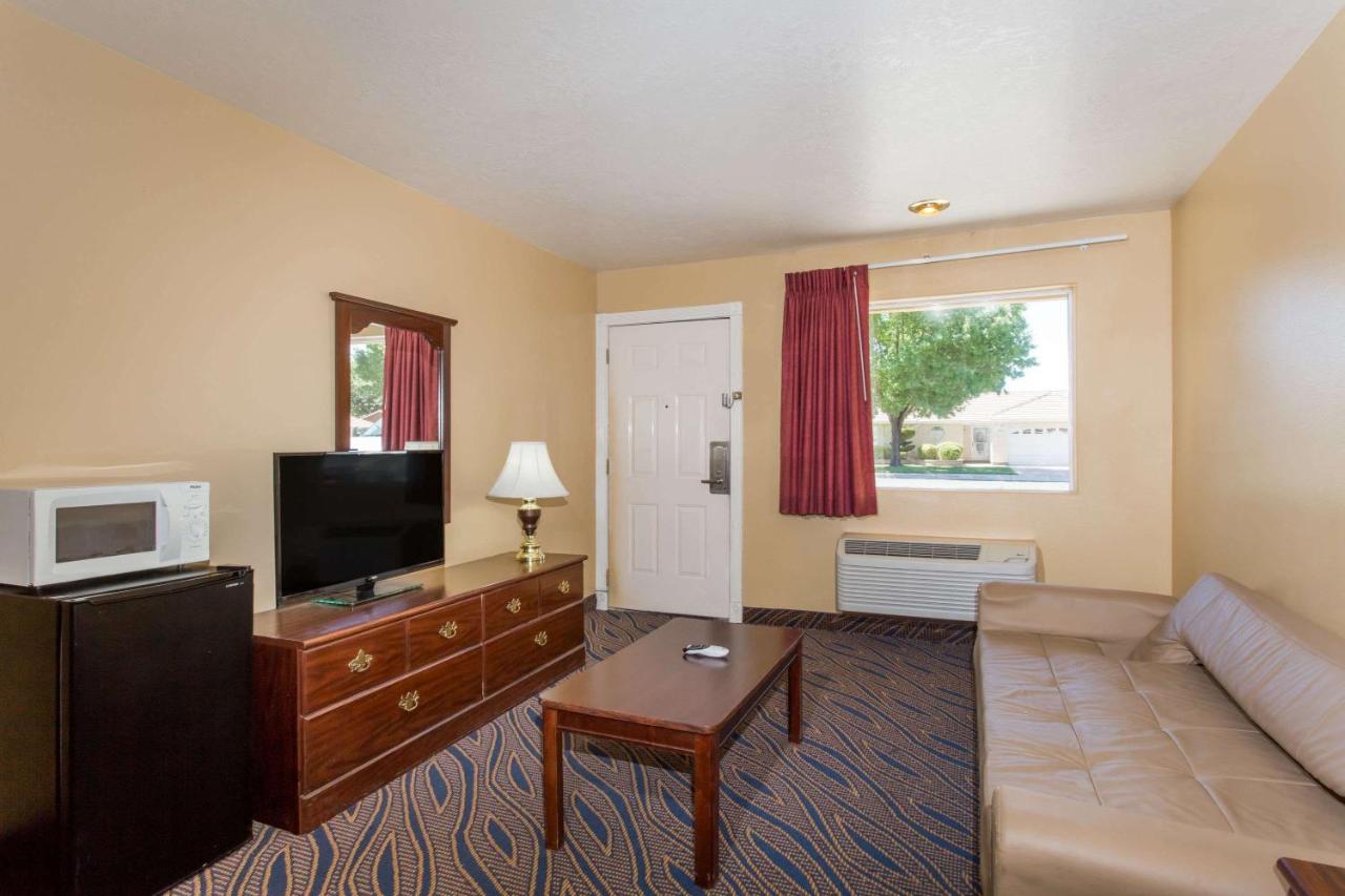 Hotel Zion Inn — photo 13