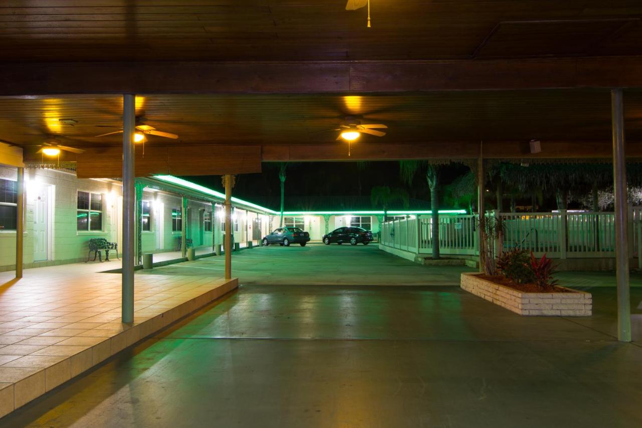 Budget Inn of Avon Park — photo 14