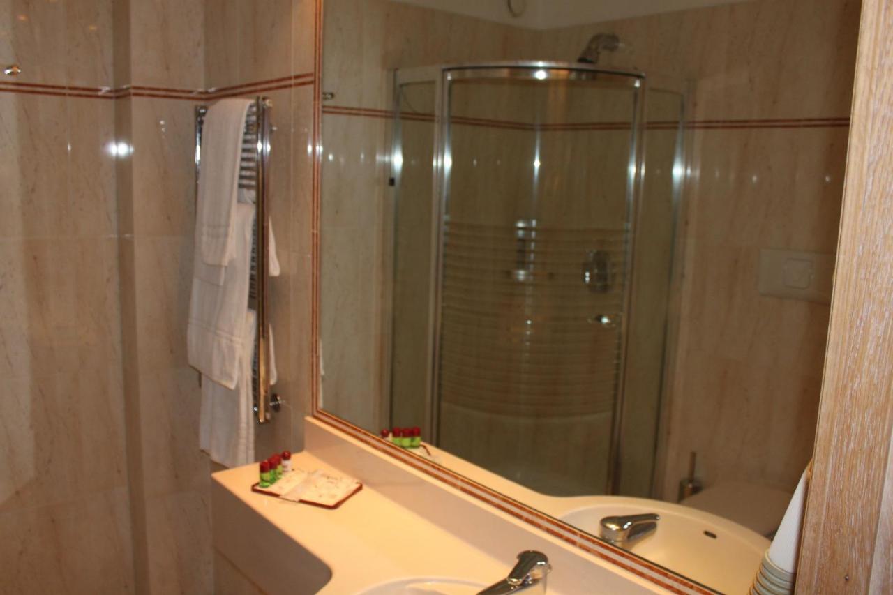 501 Hotel photo