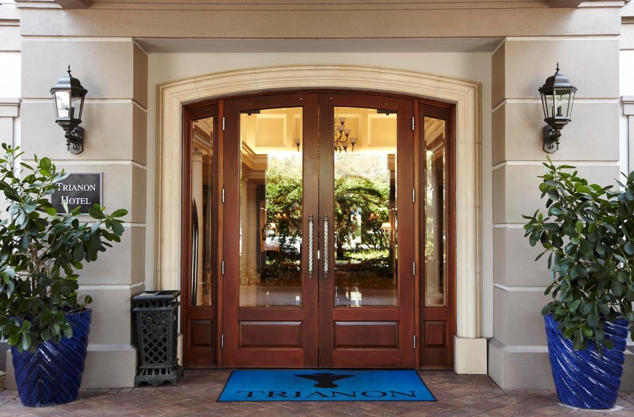 Trianon Bonita Bay Hotel — photo 15