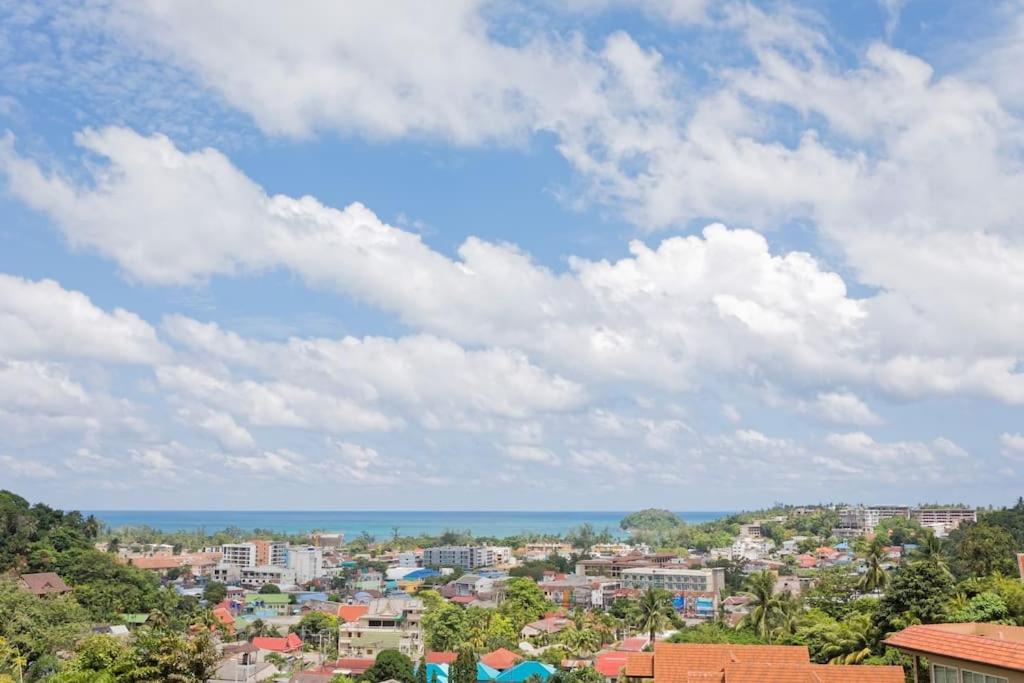 Mountain Seaview Luxury Apartments - 4