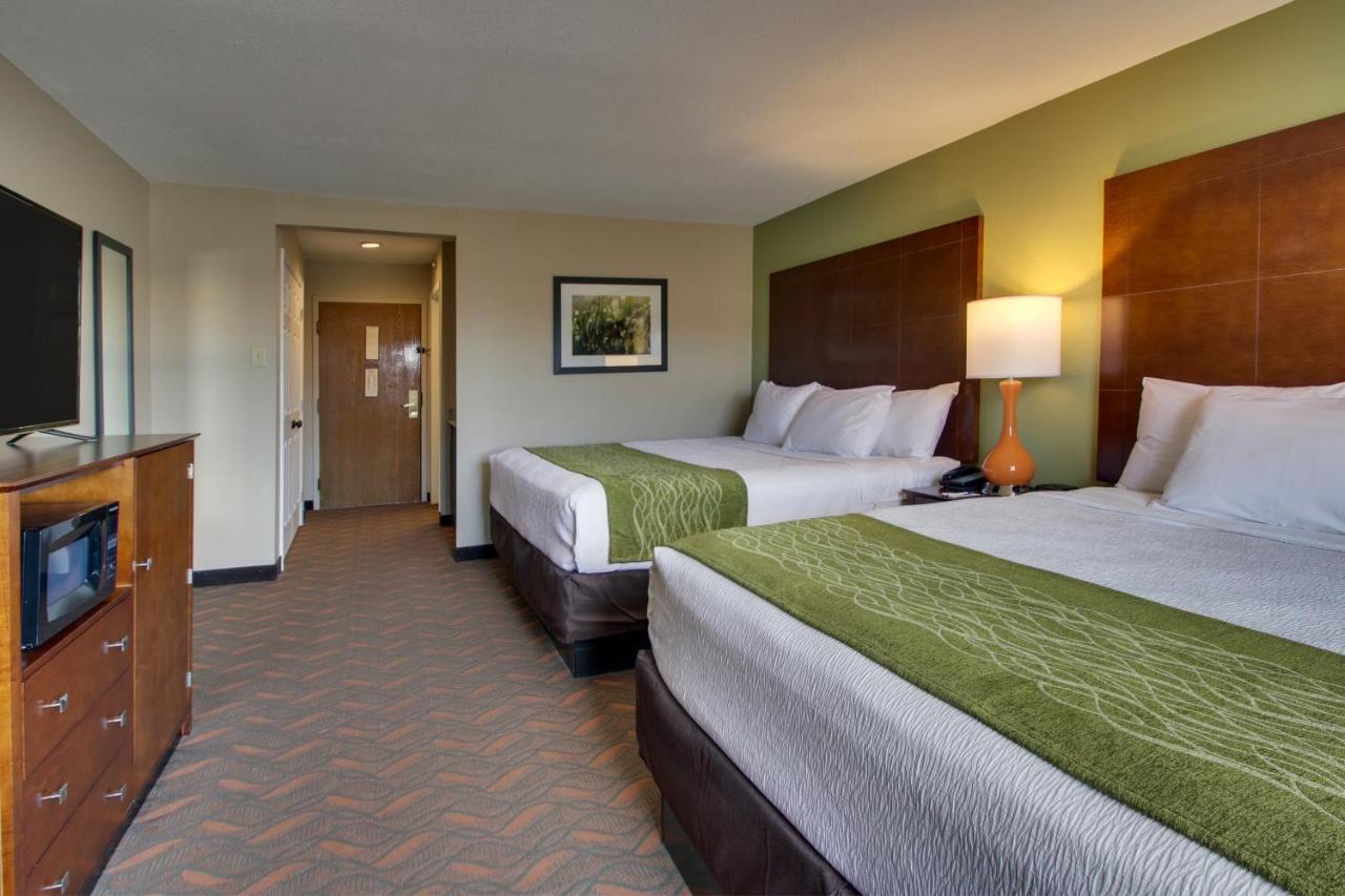 Greenfield Inn & Suites Elizabethtown, KY I65 Exit 94 — photo 23