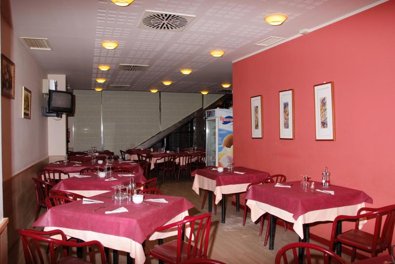 Pension Hostal Restaurante Baraka (Spanje Alagón) - Booking.com