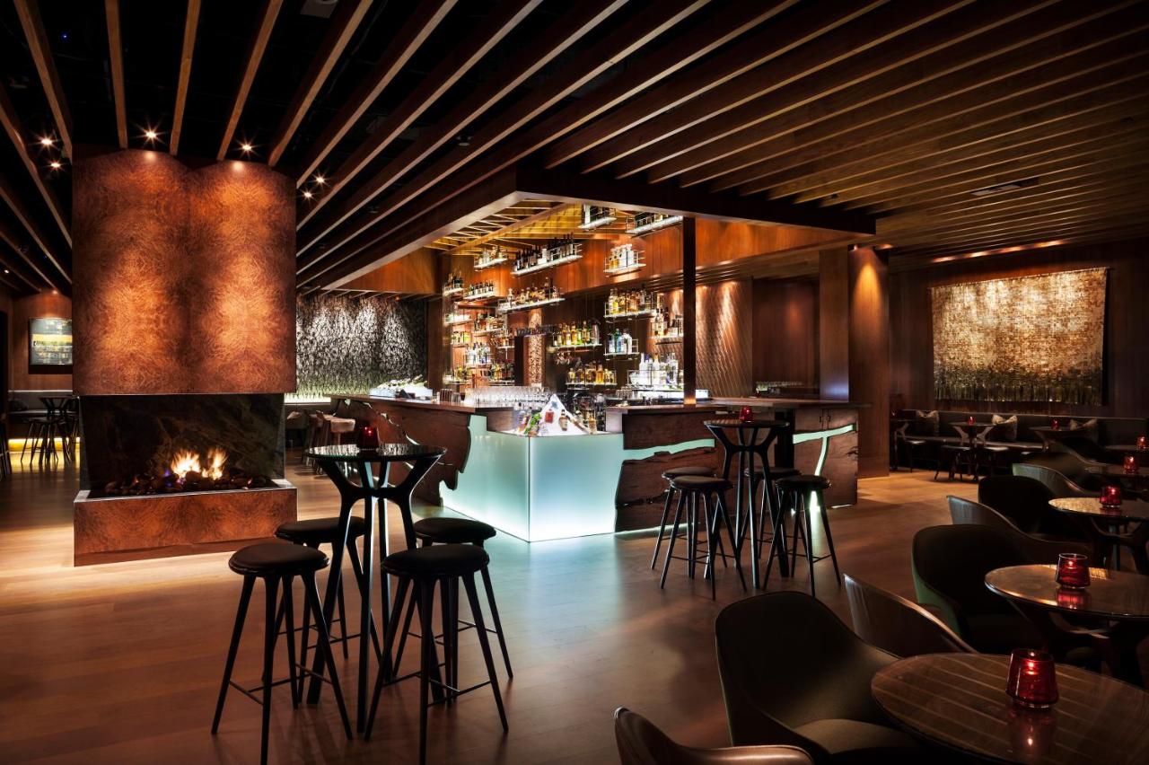 Four Seasons Hotel Sydney photo