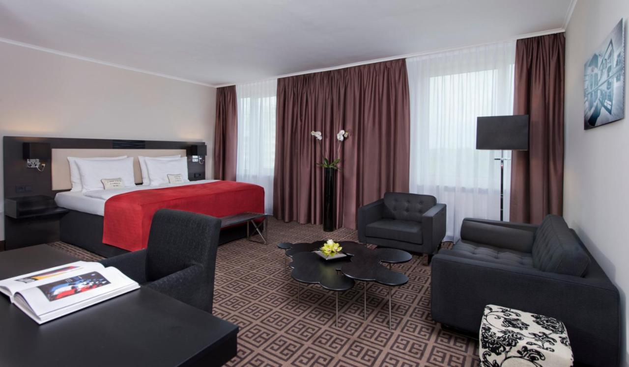 Hotel Palace Berlin photo