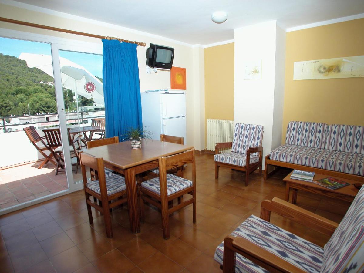 Apartamentos Ebusus, Santa Eularia des Riu – Bijgewerkte ...