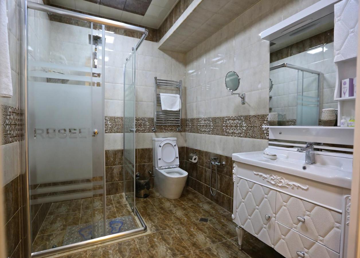 Rusel Hotel photo