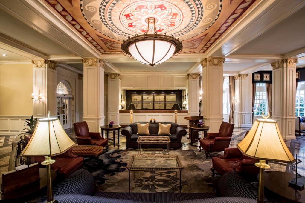 Warwick Melrose Hotel — photo 11