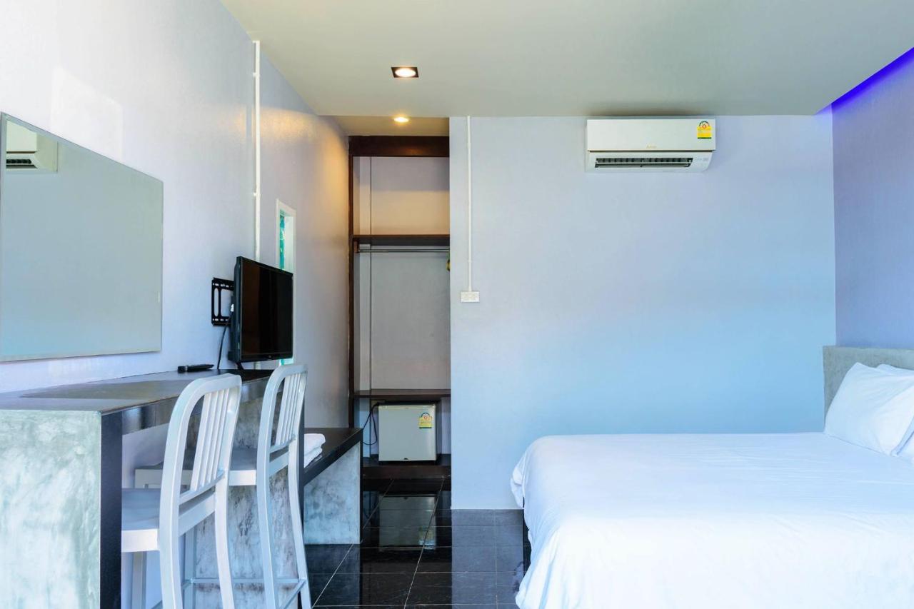 Loma Place — quarto