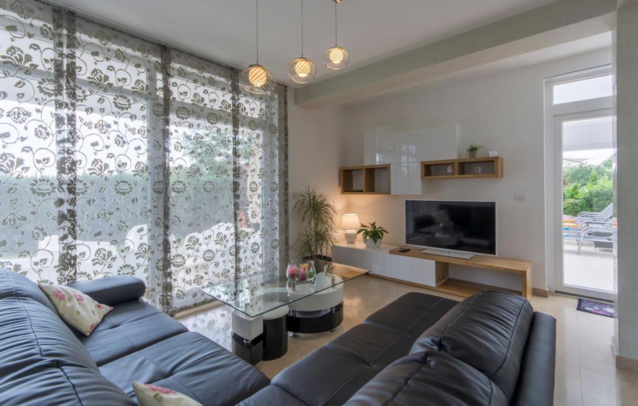Villa Kate Zminj photo