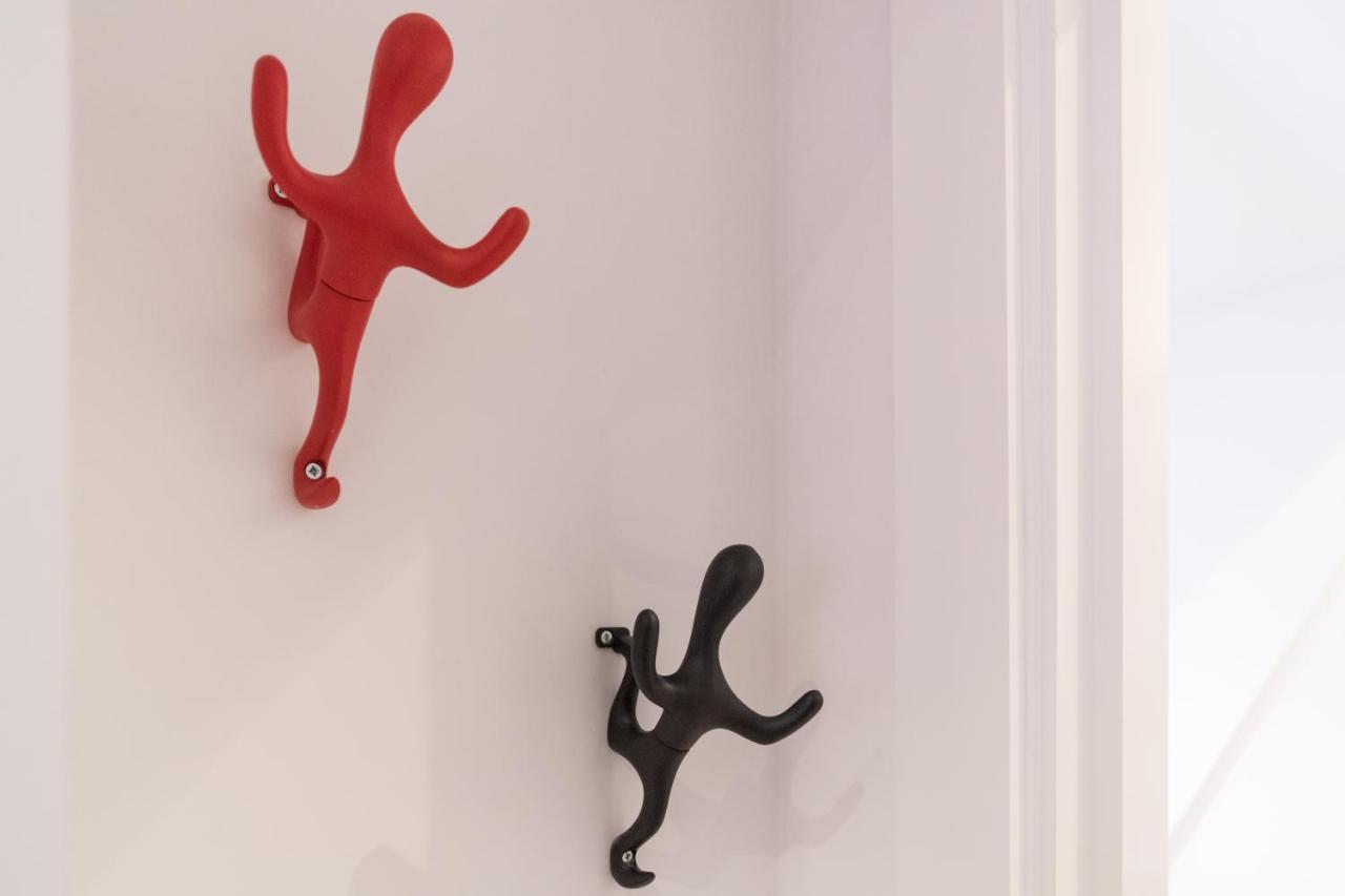 Saint Claire Studio's - 3