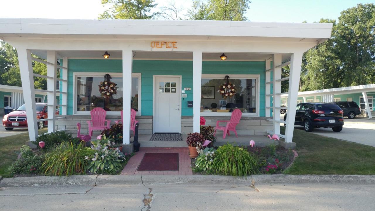 Motel 57 — photo 1