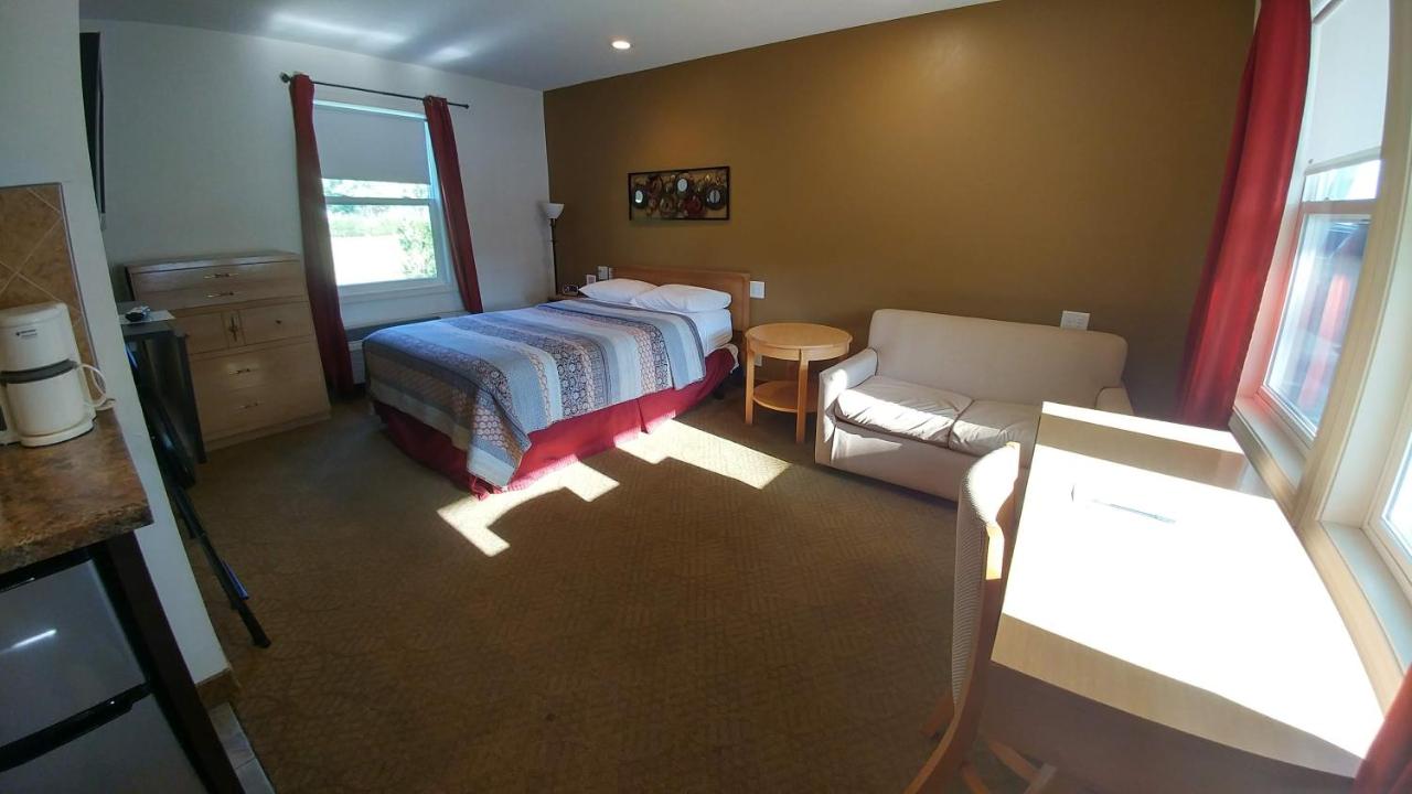 Motel 57 — photo 7