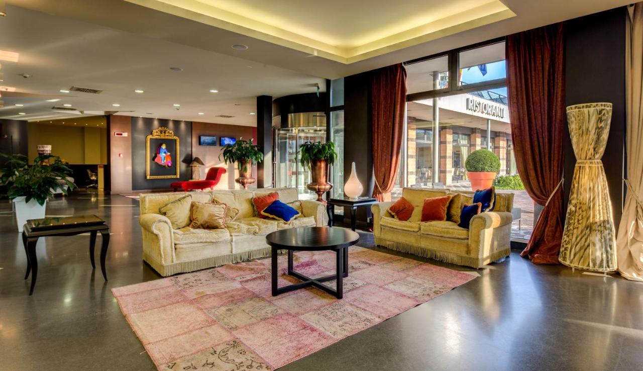 Best Western Plus Hotel Expo photo