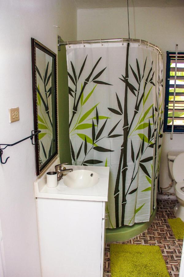 Sunshine Lodge: Your home away from home - 3