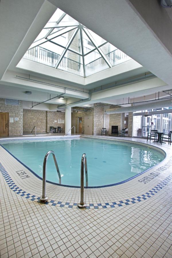 Heated swimming pool: The Falls Hotel & Inn